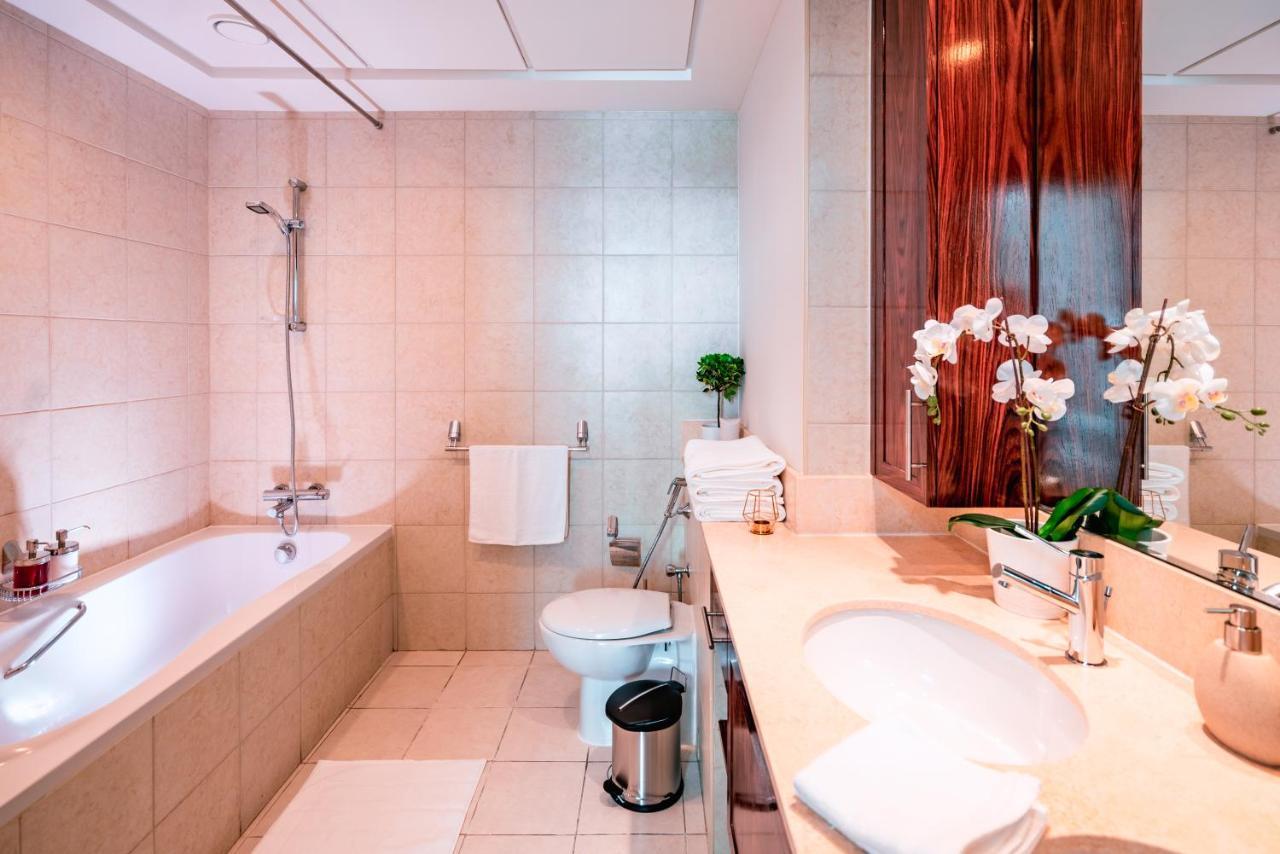 Elite Royal Apartment - Full Bujr Khalifa & Fountain View - Senator - 2 Bedrooms & 1 Open Bedroom Without Partition ドバイ エクステリア 写真